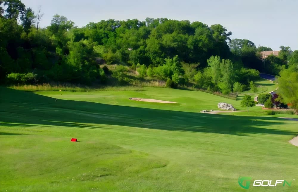 Sugar Creek Golf Course in Villa Park, Illinois — public, 9-hole golf course, designed by Rick Kepshire