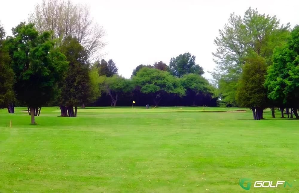Ayren Links Golf & Country Club in Bowmanville, Ontario — public, 18-hole golf course