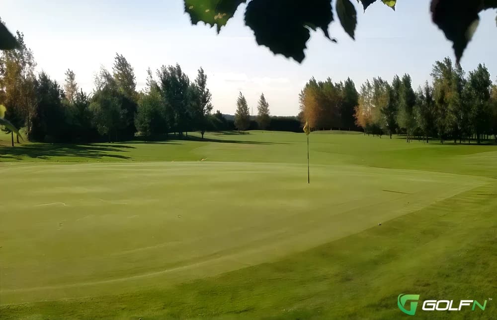 Wishaw Golf Club in Sutton Coldfield, England — public, 18-hole golf course