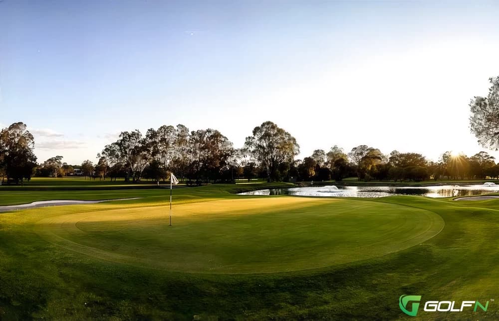 Wynnum Golf Club in Wynnum, Queensland β semi-private, 18-hole golf course