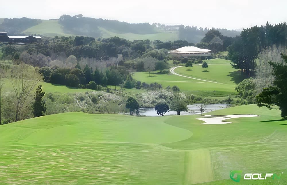South Head Golf Club Inc. in Auckland, Auckland β semi-private, 18-hole golf course