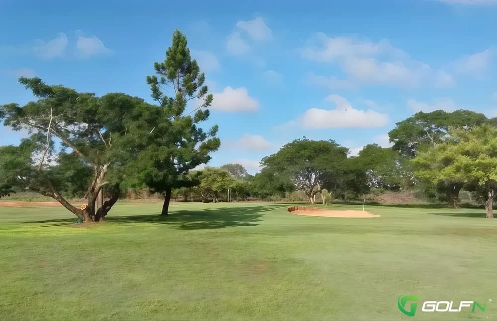 Charters Towers Golf Club in Charters Towers, Queensland — semi-private, 9-hole golf course