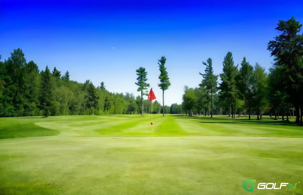 Madeleine - Club De Golf Vercheres in Vercheres, Quebec — semi-private, 36-hole golf course