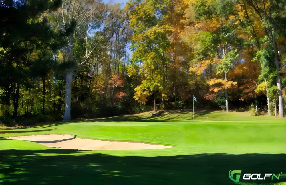 Scenic View Country Club in Slinger, Wisconsin — public, 18-hole golf course