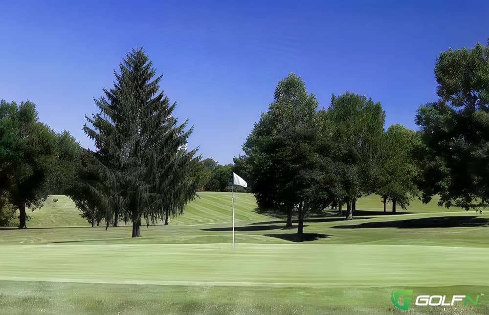 Tates Creek Golf Course in Lexington, Kentucky — public, 18-hole golf course