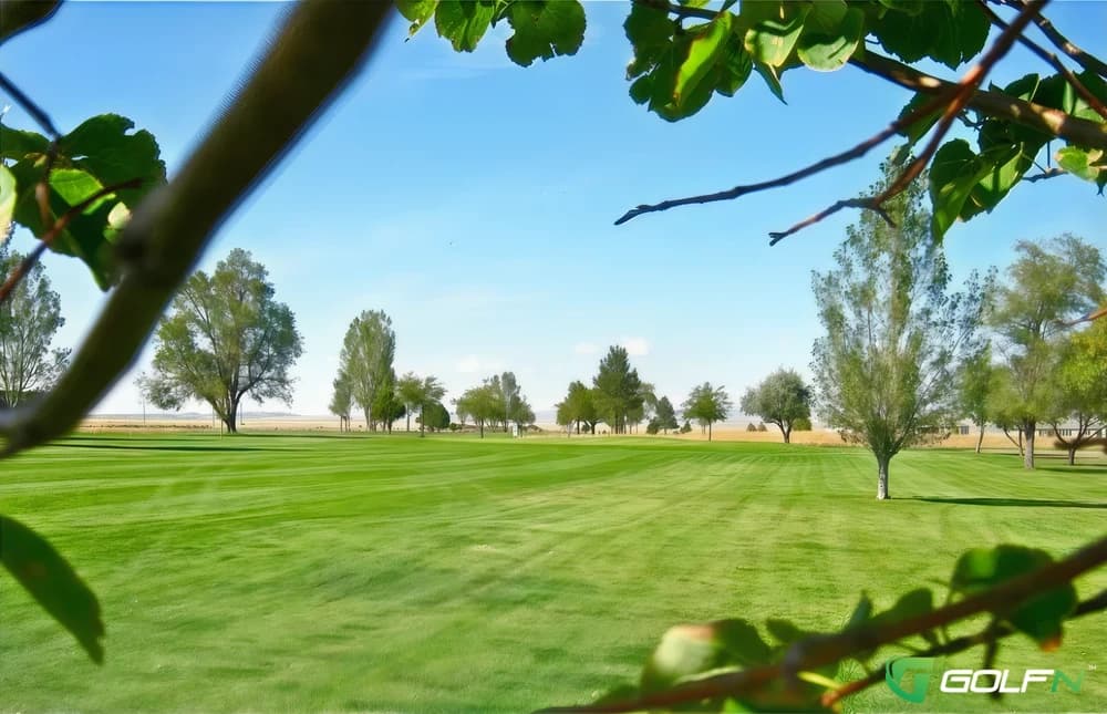 Lake Hills Golf Club in Billings, Montana — public, 18-hole golf course, designed by George H. Schneider (1957)