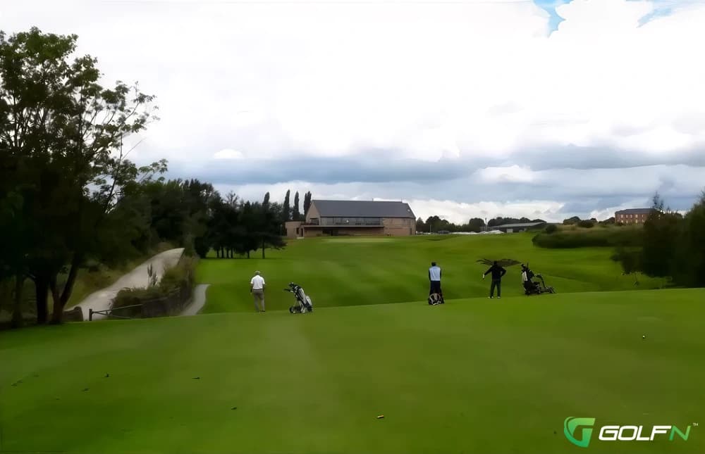 Fairfield Golf And Sailing Club in Manchester, England — semi-private, 18-hole golf course