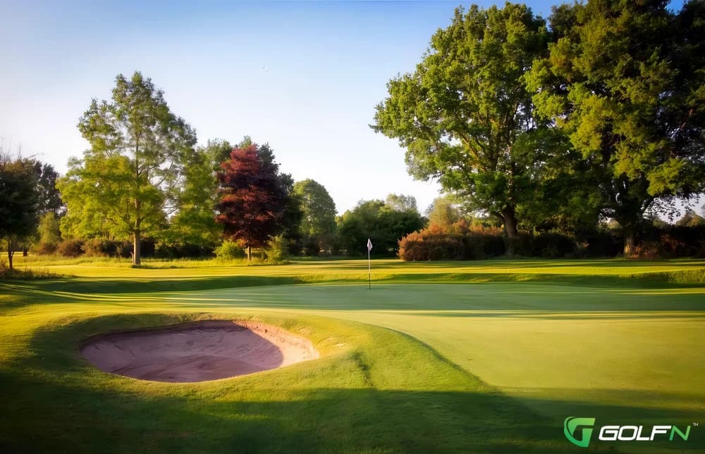 Henley Golf Club in Henley-on-Thames, England — private, 18-hole golf course, designed by James Braid (1907)