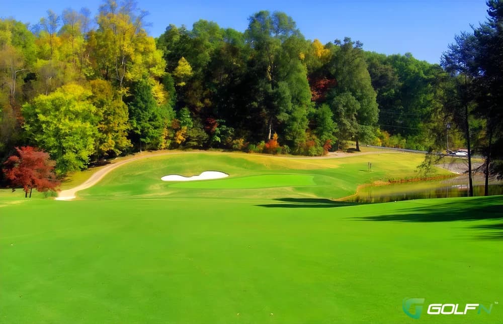Toqua Golf Club in Loudon, Tennessee — private, 18-hole golf course, designed by Ault, Clark & Associates (1987)