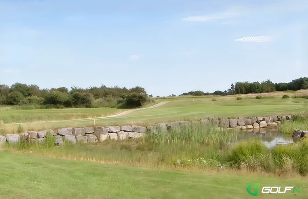 Bright Grove Golf Club in Brights Grove, Ontario — public, 9-hole golf course