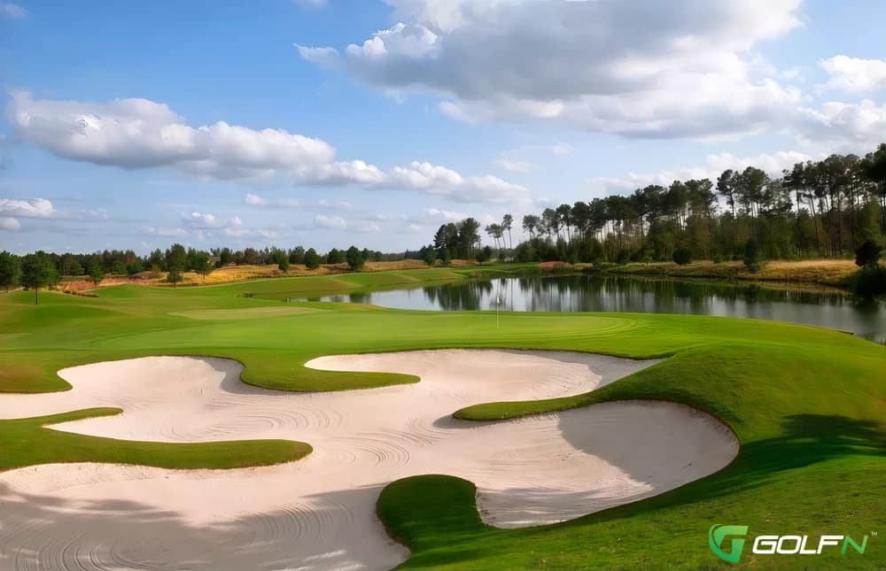 Cutter Creek Golf Club in Snow Hill, North Carolina — semi-private, 18-hole golf course, designed by Bob Moore (2008)