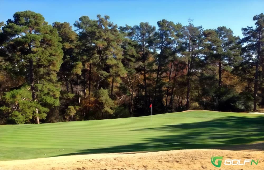 Bonnie Brae Golf Club in Greenville, South Carolina — semi-private, 18-hole golf course