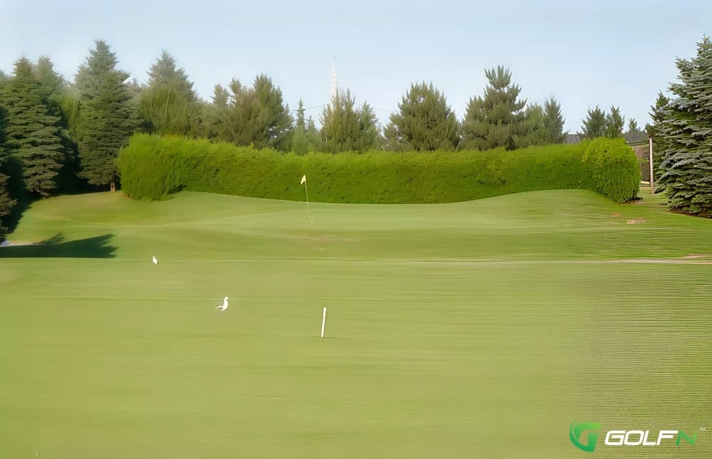 Club De Golf De L'Epiphanie in Epiphanie, Quebec — public, 18-hole golf course