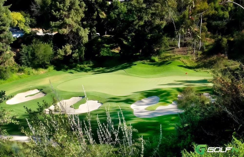 Annandale Golf Club in Pasadena, California — private, 18-hole golf course, designed by Willie Watson (1906)