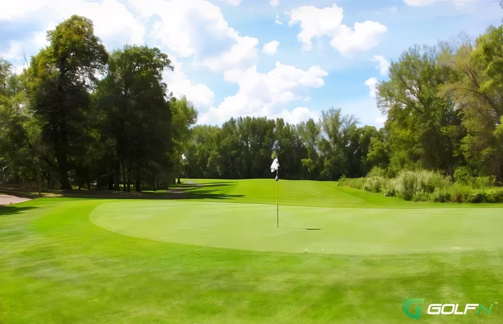 Chomonix Golf Course in Linolakes, Minnesota — public, 18-hole golf course, designed by Don Herfort