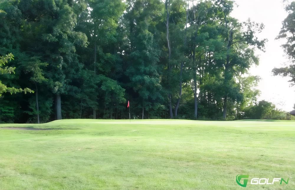 Lincoln Hills Golf Club in Upper Sandusky, Ohio — public, 9-hole golf course