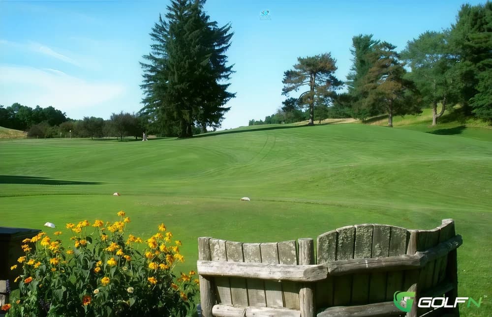 Mohonk Mountain House Golf Course in New Paltz, New York — resort, 9-hole golf course