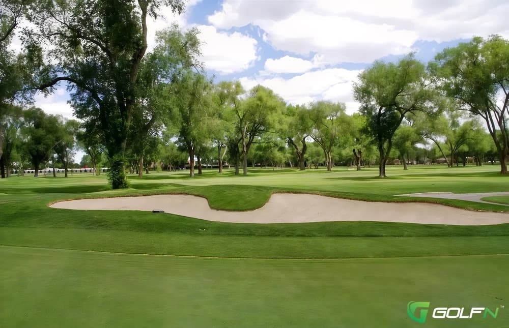 Albuquerque Country Club in Albuquerque, New Mexico — private, 18-hole golf course, designed by John Van Kleek (1928)