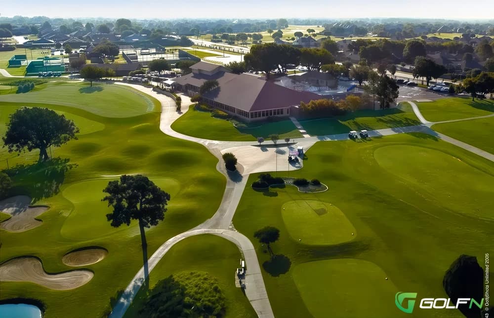 Oak - Walnut Creek Country Club in Mansfield, Texas — private, 36-hole golf course, designed by Don January