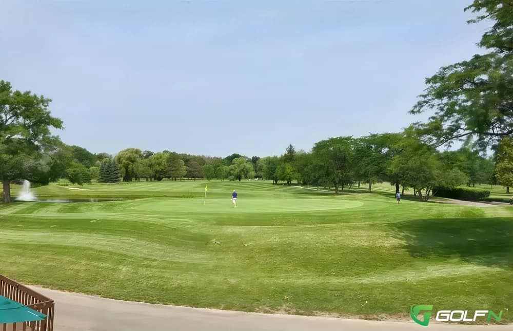 Ravinia Green Country Club in Deerfield, Illinois — private, 18-hole golf course, designed by Larry Packard (1962)
