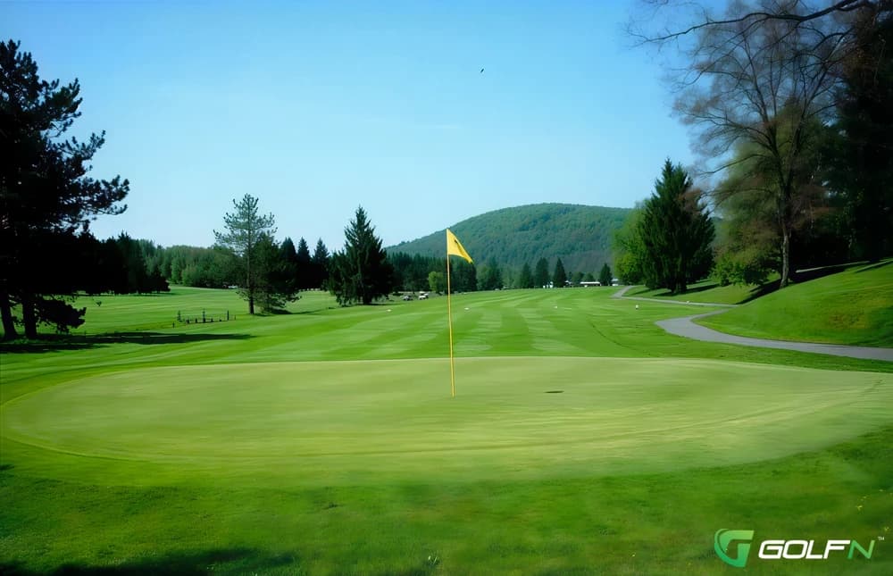 Oakland Golf Club in Oakland, Maryland — public, 18-hole golf course, designed by Ron Forse