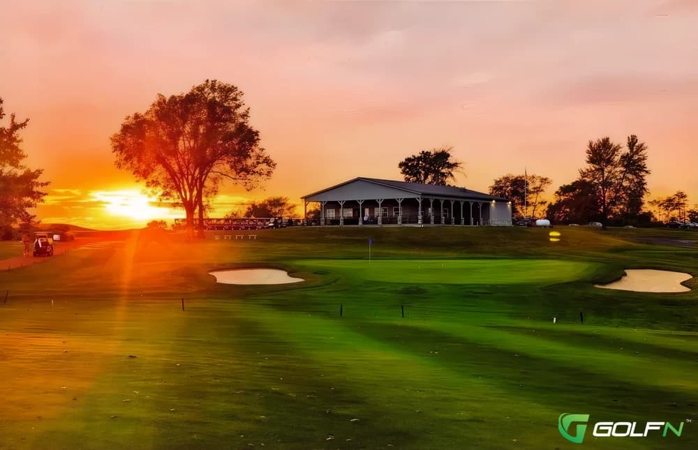 Beckett Ridge Country Club in West Chester, Ohio — semi-private, 18-hole golf course, designed by Jack Kidwell (1975)