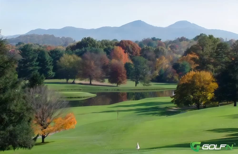 Redbud - Roanoke Country Club in Roanoke, Virginia — private, 27-hole golf course, designed by A. W. Tillinghast (1920)