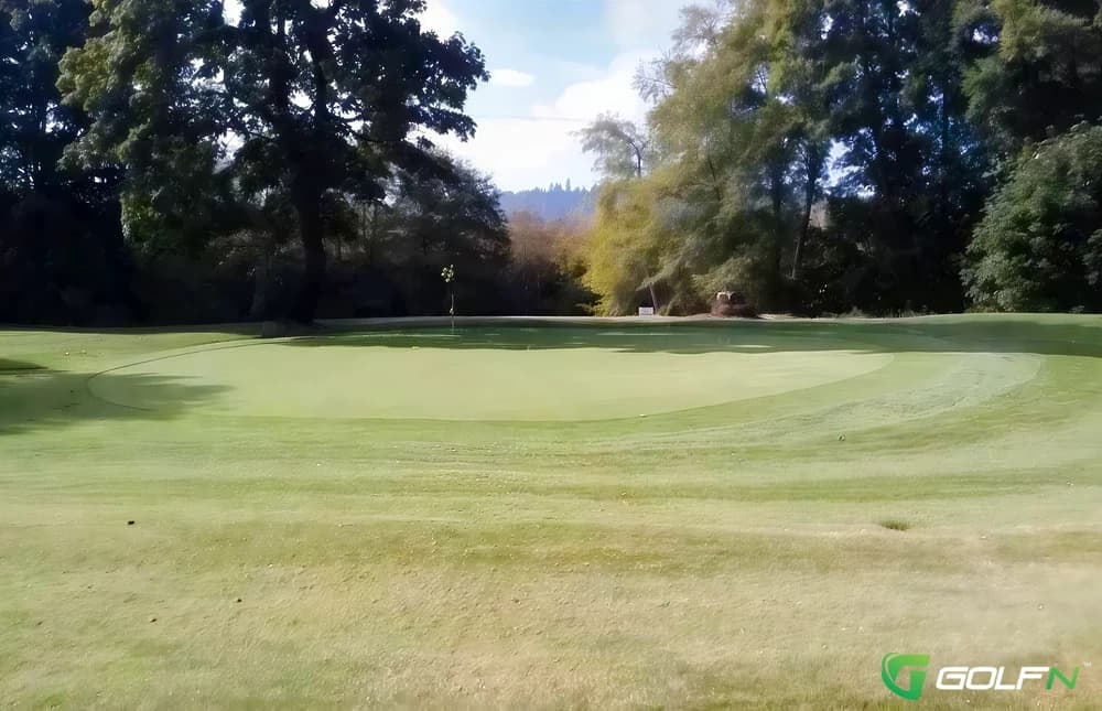 Dallas Golf Club in Dallas, Oregon — public, 9-hole golf course