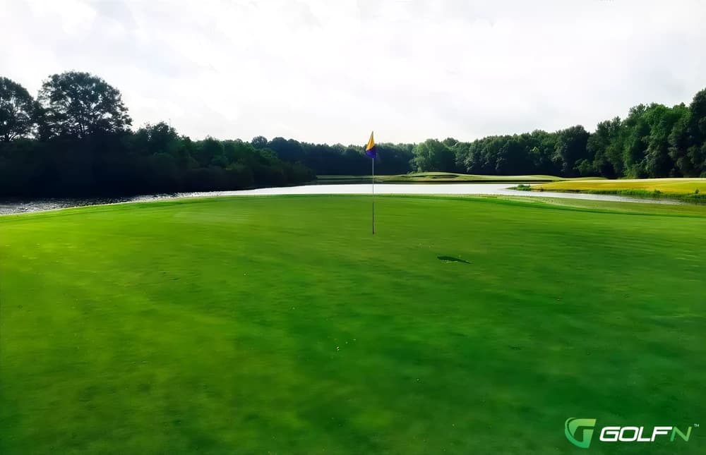 Copper Mill Golf Club in Zachary, Louisiana — semi-private, 18-hole golf course, designed by Nathan Crace (2004)