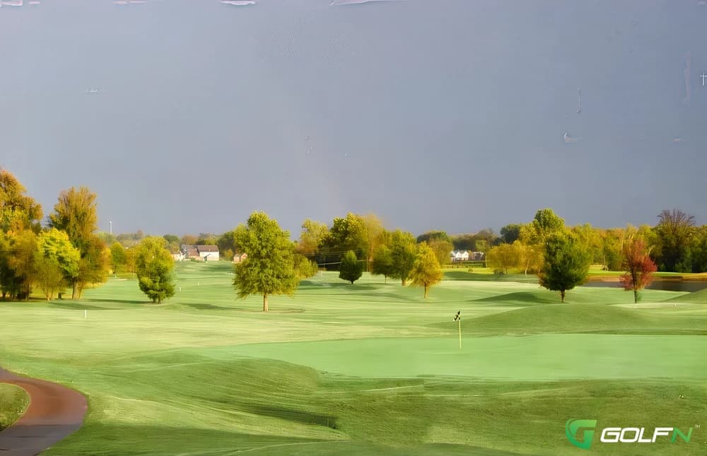 Eagle Valley Golf Course in Evansville, Indiana — public, 18-hole golf course, designed by Bob Lohmann (1998)