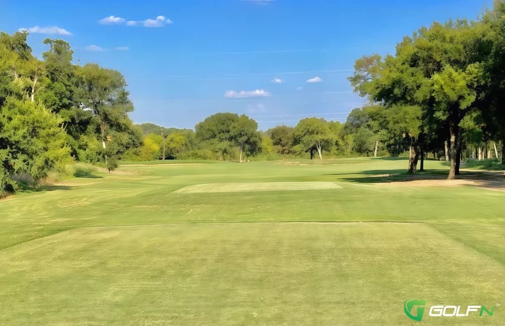 Irving Golf Club in Irving, Texas — public, 18-hole golf course, designed by Brian Ault (1988)