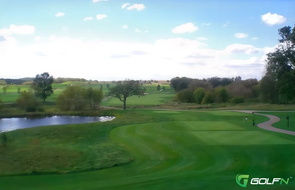 The Oaks Golf Course in Cottage Grove, Wisconsin — semi-private, 18-hole golf course, designed by Greg Martin