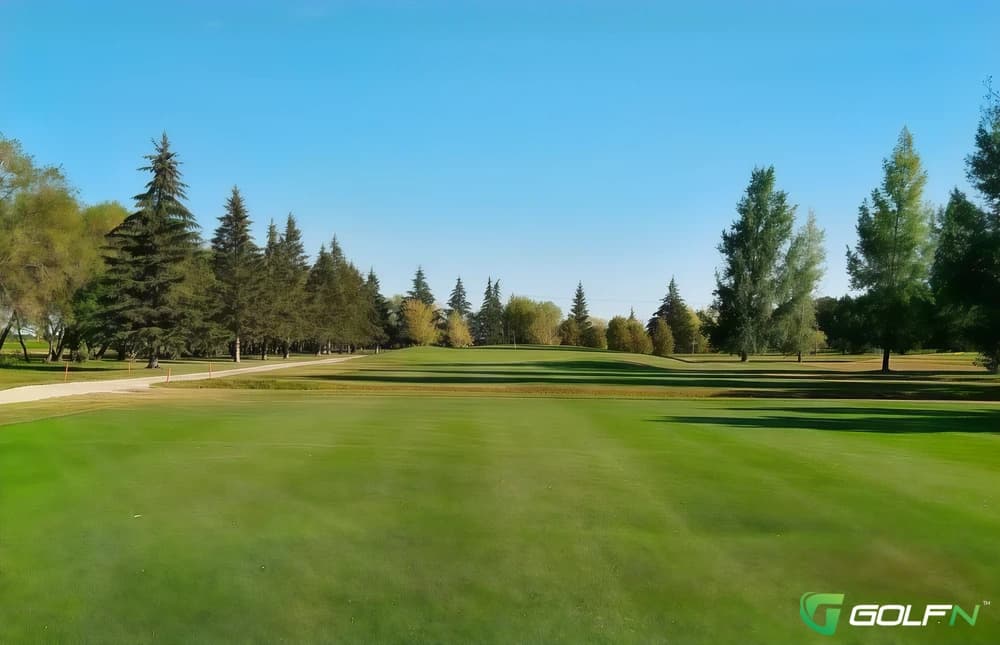 Whispering Winds Of Warren Golf And Country Club in Warren, Manitoba — semi-private, 18-hole golf course