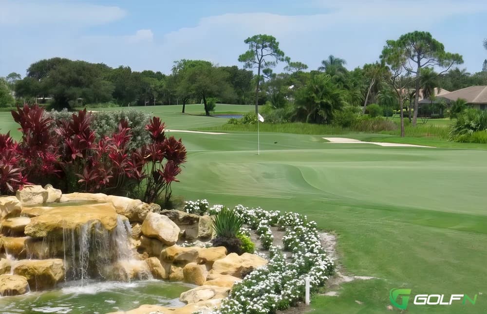 Pipers Landing Yacht & Country Club in Palm City, Florida — private, 18-hole golf course, designed by Joe Lee (1984)