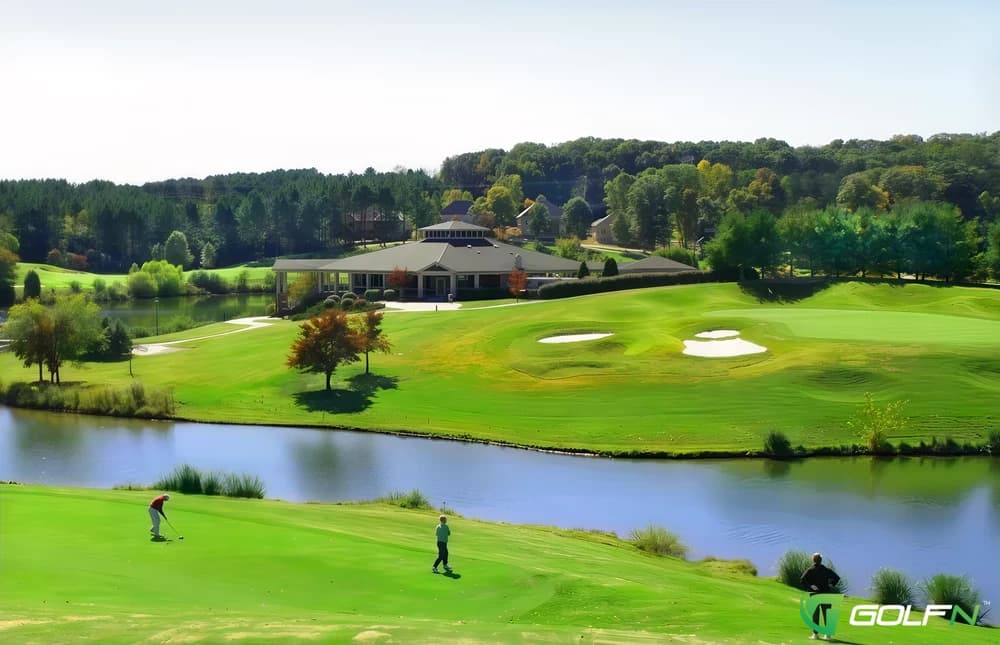Tanasi Golf Club in Loudon, Tennessee — private, 18-hole golf course, designed by Ault, Clark & Associates (1996)