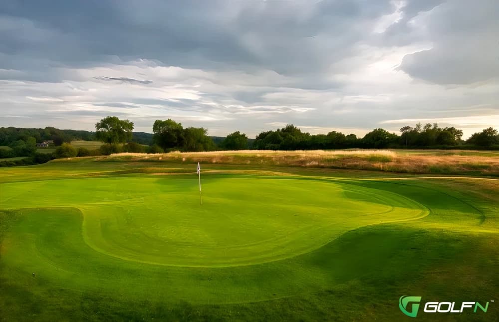 Surrey Downs Golf Club in Kingswood, England — semi-private, 18-hole golf course, designed by Peter Alliss (2001)