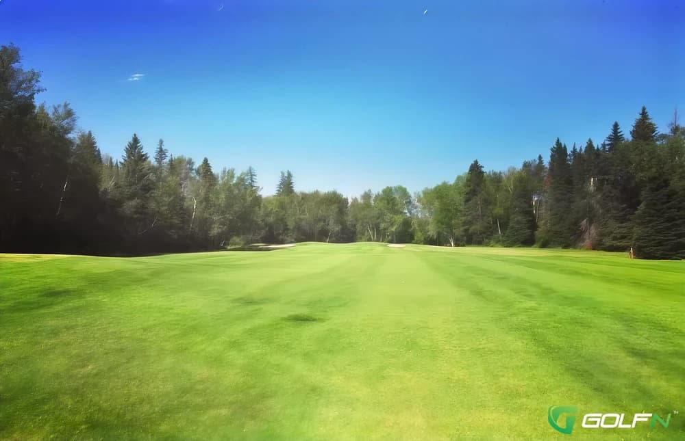 Lakeview Hecla Golf Course in Hecla, Manitoba — resort, 18-hole golf course