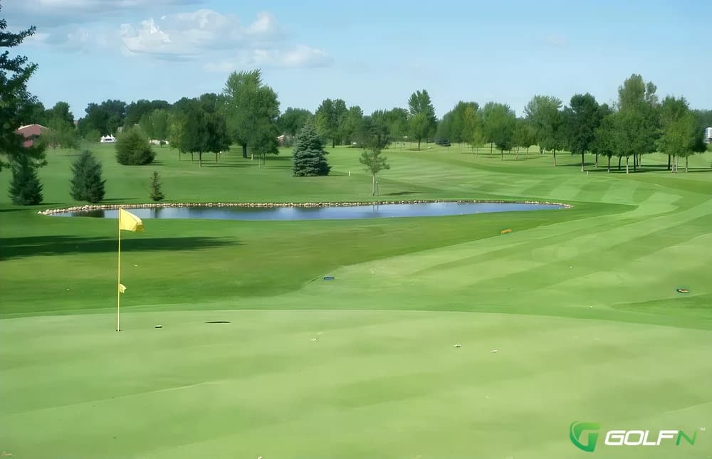 Angushire Golf Course in Saint Cloud, Minnesota — public, 9-hole golf course