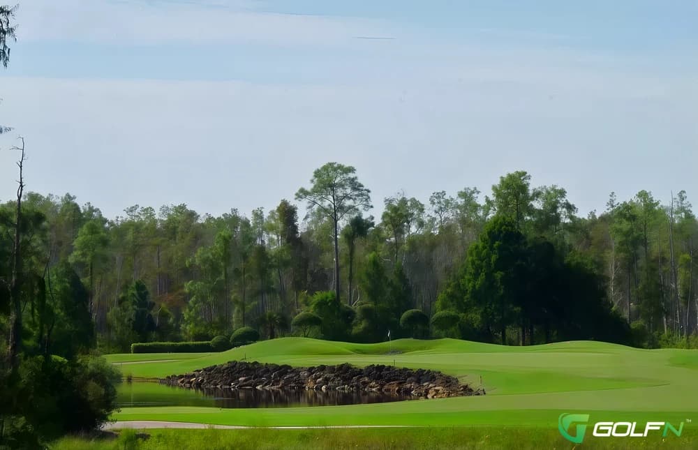 Olde Hickory Golf & Country Club in Fort Myers, Florida — private, 18-hole golf course, designed by Ron Garl (1992)