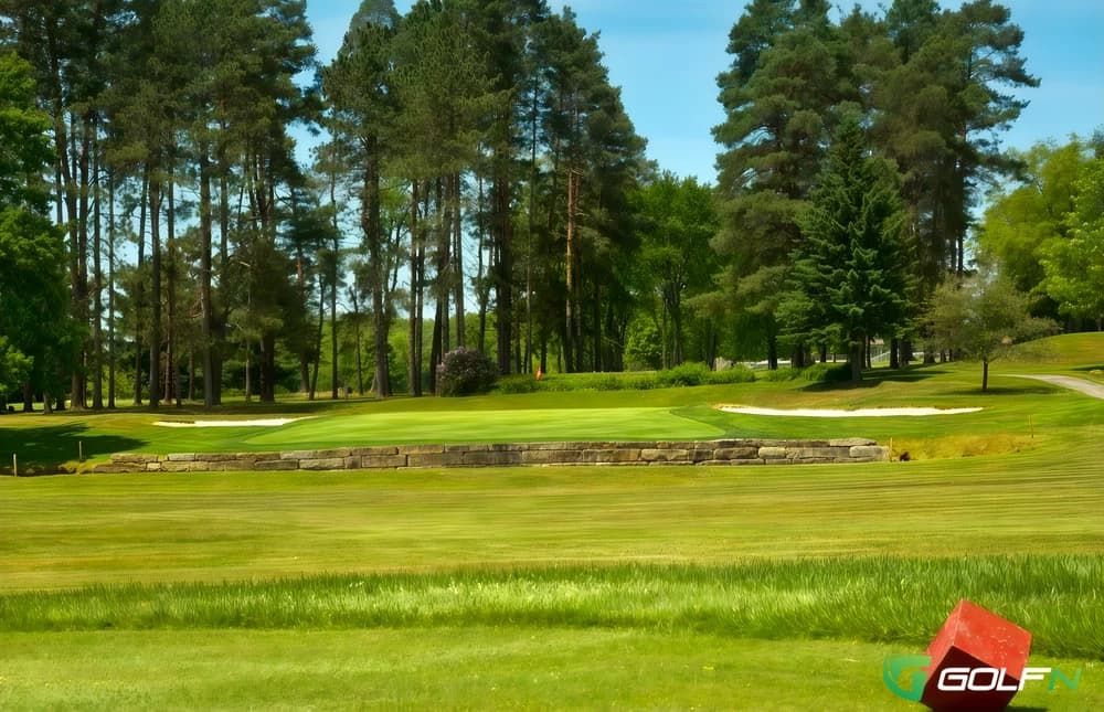 Punxsutawney Country Club in Punxsutawney, Pennsylvania — private, 18-hole golf course