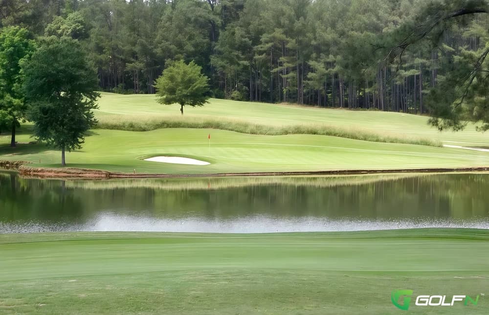 The Oaks Course in Covington, Georgia — semi-private, 18-hole golf course, designed by Dick Schulz