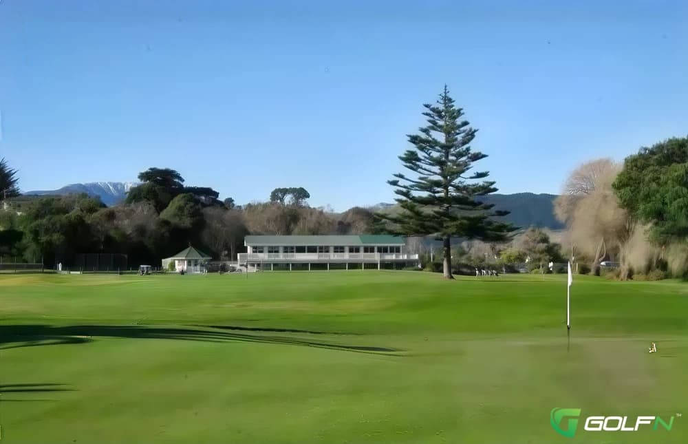 Waikanae Golf Club in Waikanae, Wellington β public, 18-hole golf course