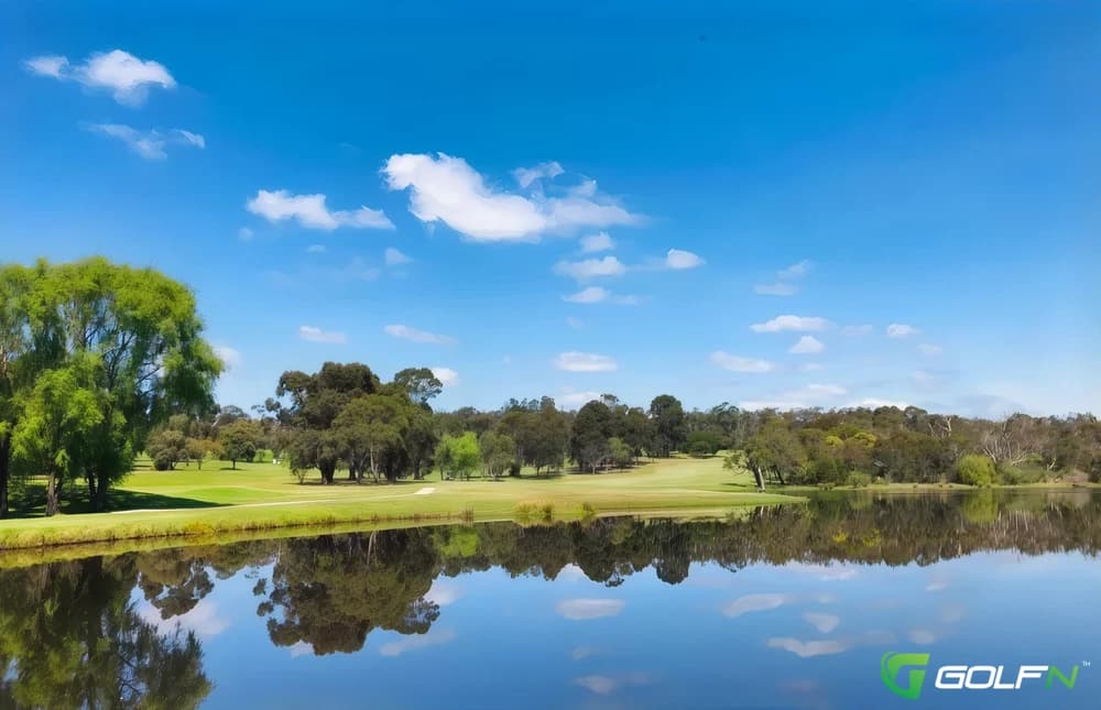 Devilbend Golf Club in Moorooduc, Victoria β public, 18-hole golf course