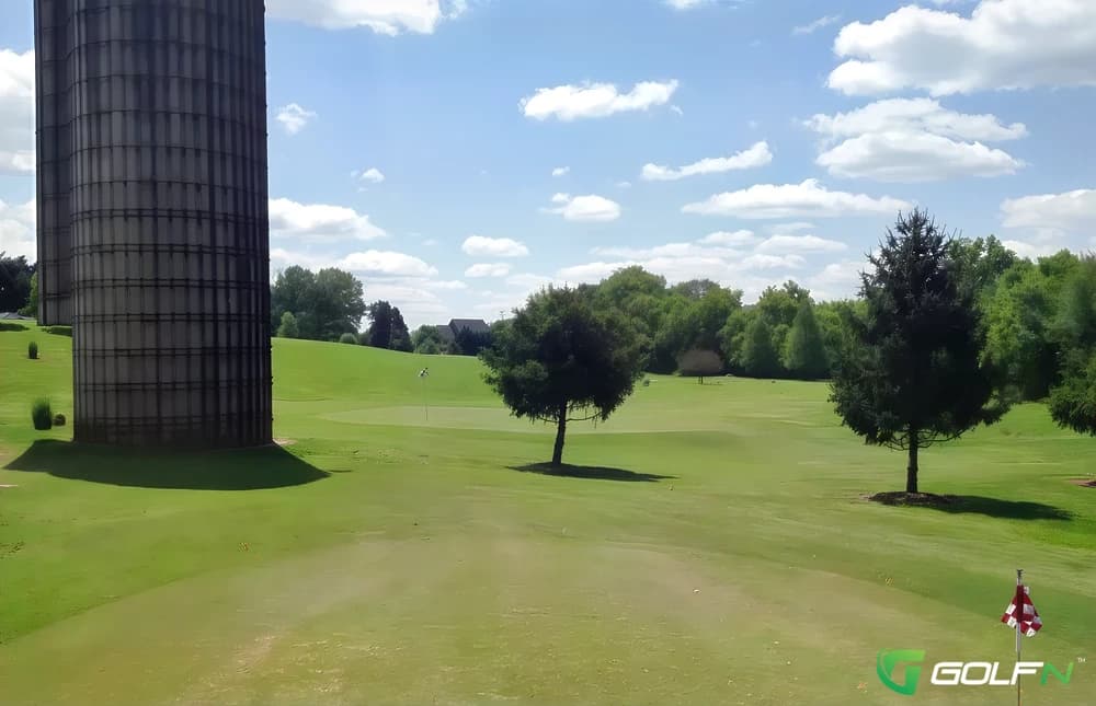 Beverly Park Par 3 in Knoxville, Tennessee — semi-private, 9-hole golf course