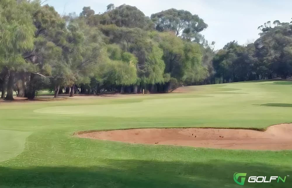 Capel Golf Club in Stratham, Western Australia β public, 18-hole golf course