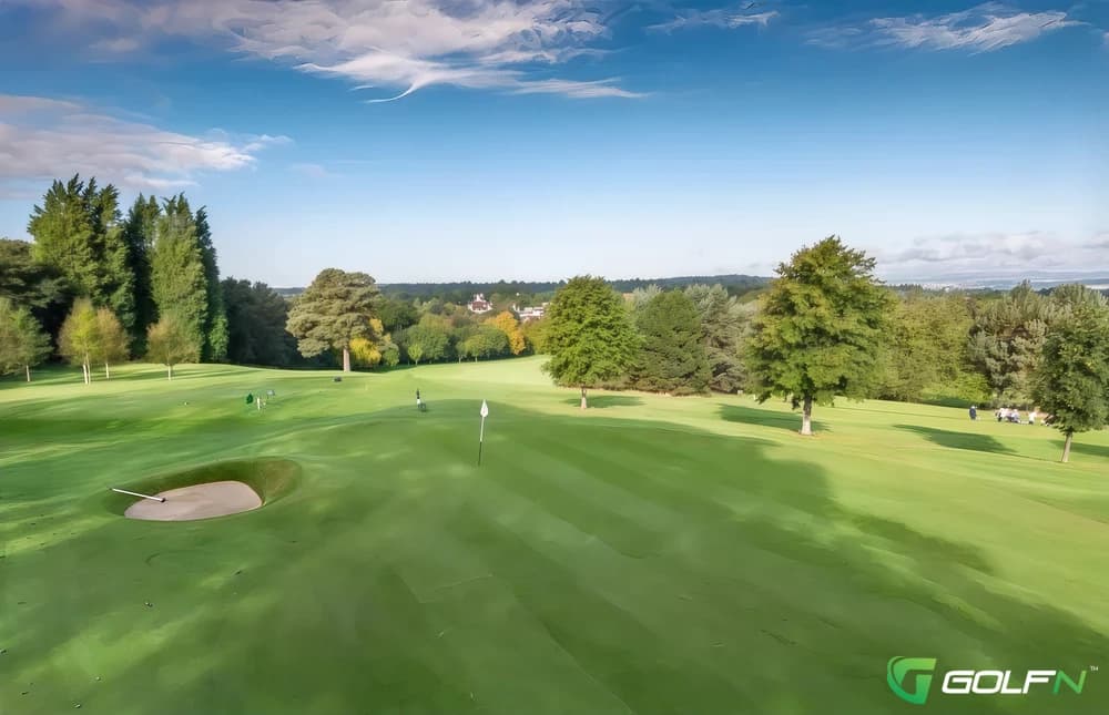 Bruntsfield Links Golfing Society in Edinburgh, Scotland — private, 18-hole golf course, designed by Willie Park, Jr. (1898)