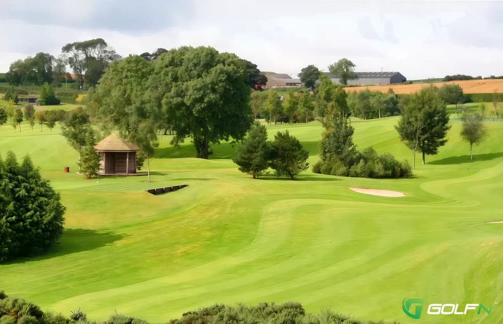 Rockmount Golf Club in Carryduff, England — public, 18-hole golf course