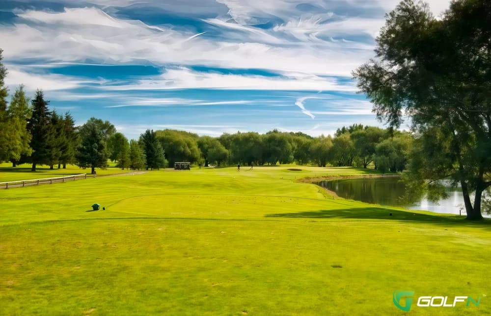 Harvest - Picture Butte Golf Club in Picture Butte, Alberta — public, 27-hole golf course, designed by Les Furber Design (1993)