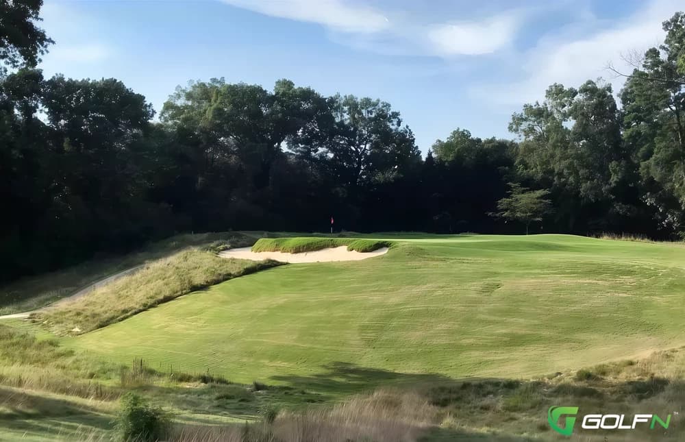 Signal Mountain Golf & Country Club in Signal Mountain, Tennessee — private, 18-hole golf course, designed by Rob Collins (2013)