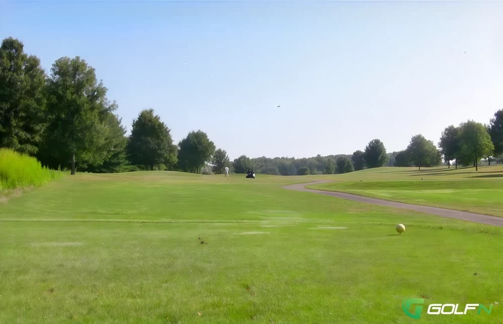 Arrowhead Lakes Golf Club in Galena, Ohio — public, 9-hole golf course, designed by Jack Kidwell